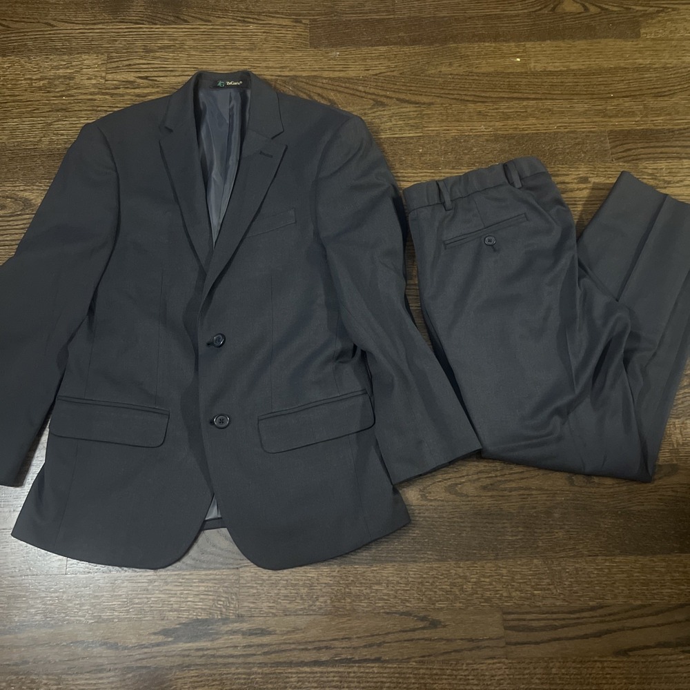 Zegarie Mens Suit 2 Pieces Pant Size 28R + Jacket Size 36S Gray